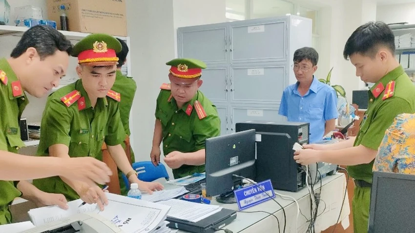 Trung-tam-phat-trien-quy-dat-long-xuyen.jpeg