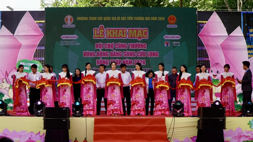 hoi-cho-cong-thuong-dong-thap-3.jpg