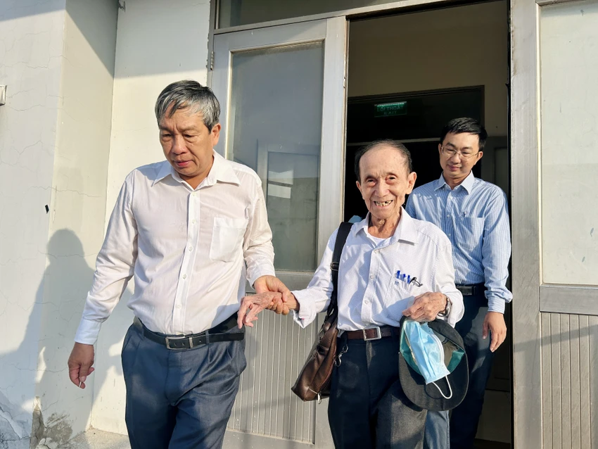 cu-ong-thac-si-can-tho-3.jpg