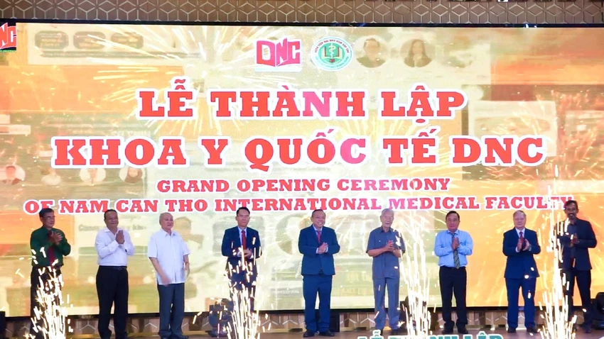 dai-hoc-nam-can-tho-3.jpg
