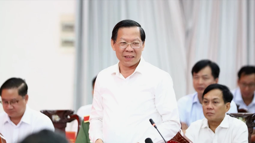 Chủ tịch Phan Văn Mãi: Nghiên cứu phương án bù giá mua cát từ Campuchia cho dự án Vành đai 3