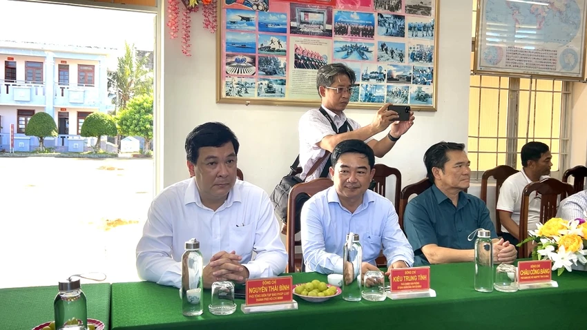 tham-bien-phong-3.jpg