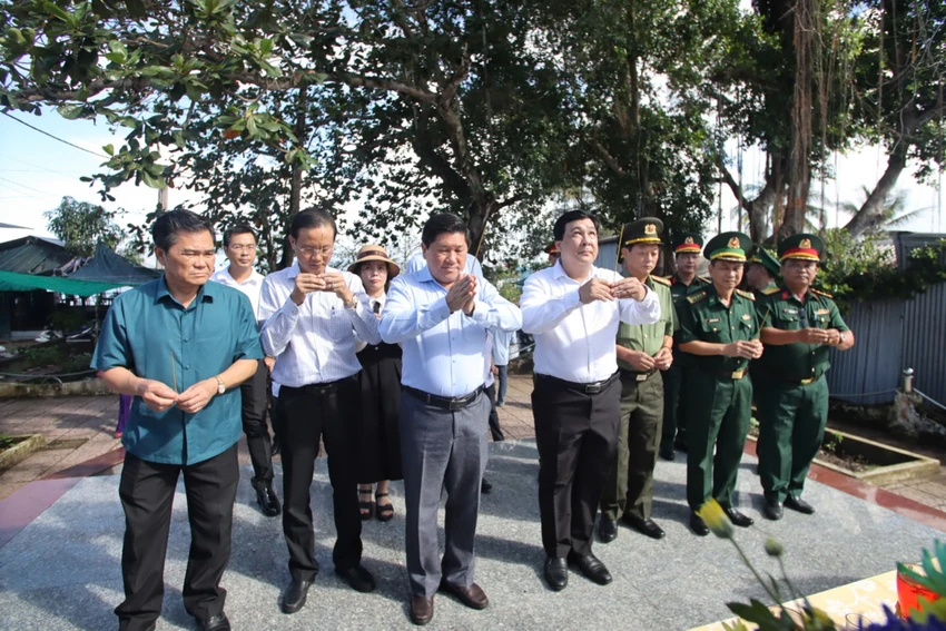 toan-tham-tinh-ca-mau-1.jpg