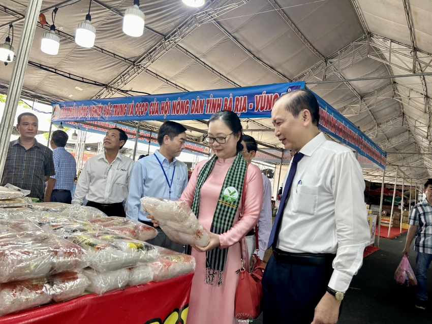 Hội chợ đặc sản vùng miền