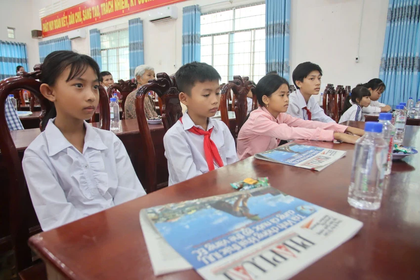 den-tren-bien-tra-vinh-1.jpg