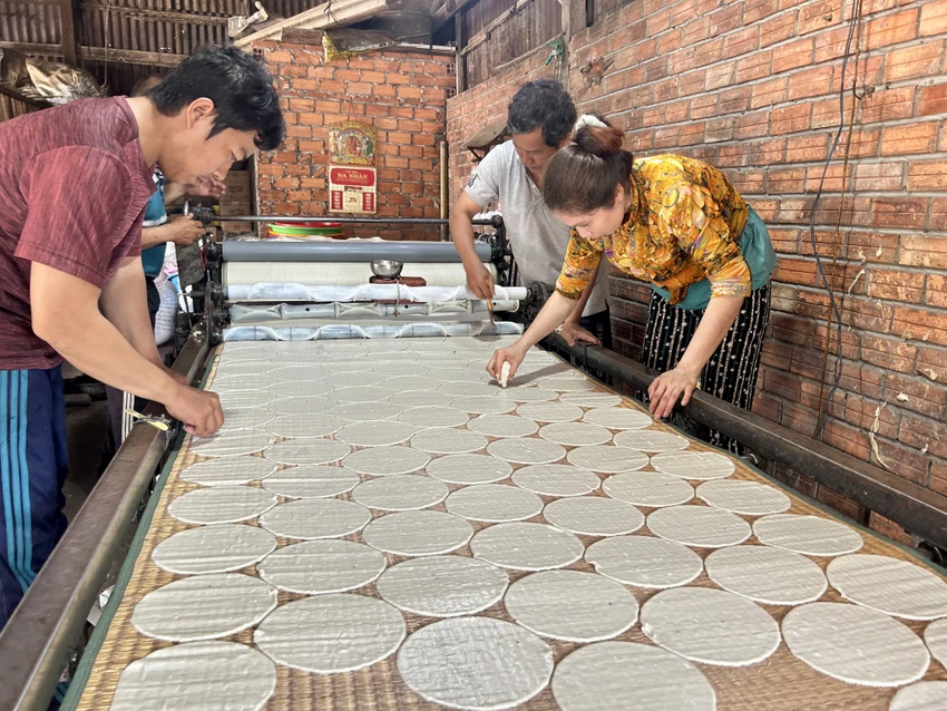 làng bánh phồng phú mỹ