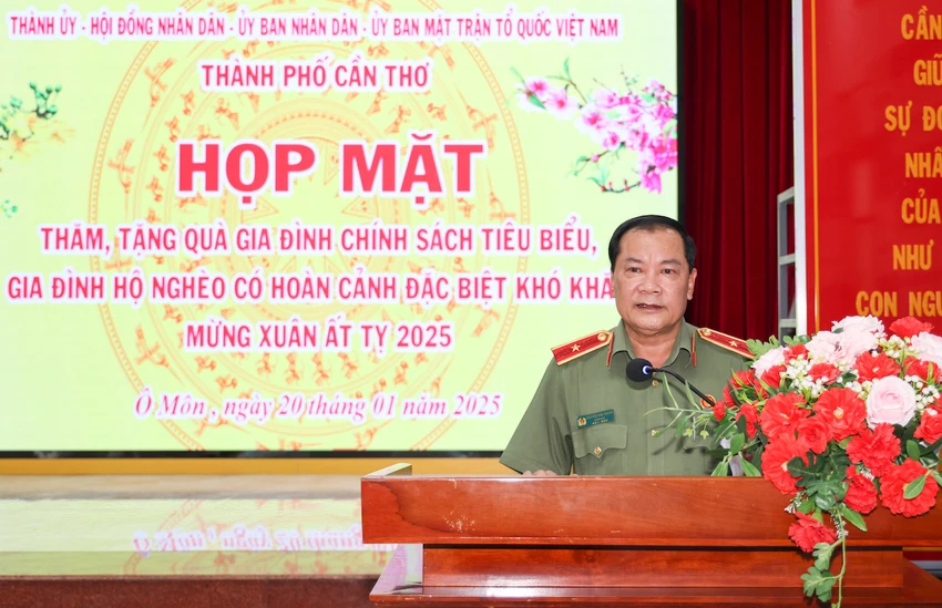 trao quà tết tp cần thơ