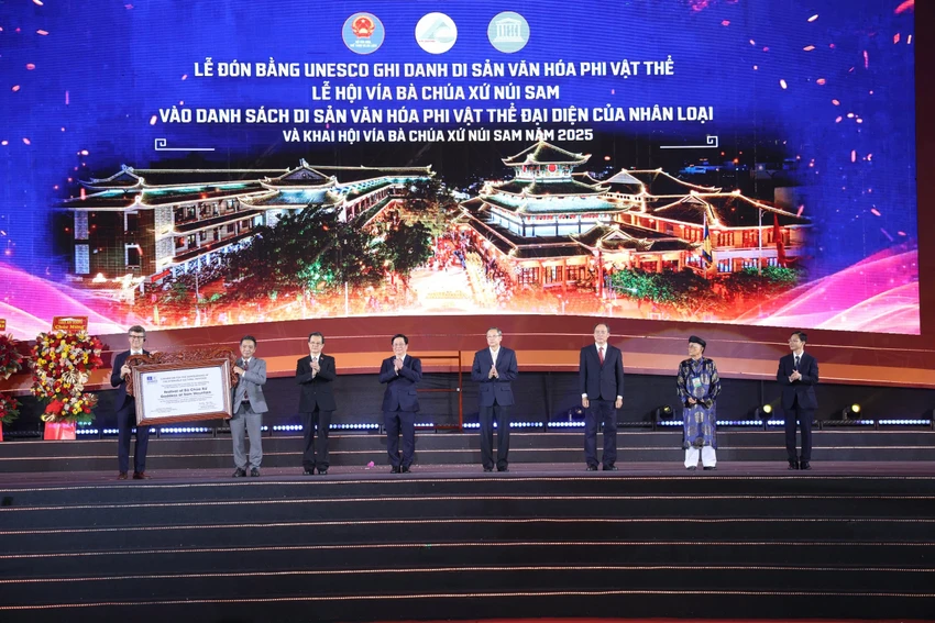 via-ba-chua-xu-unesco-7.jpg