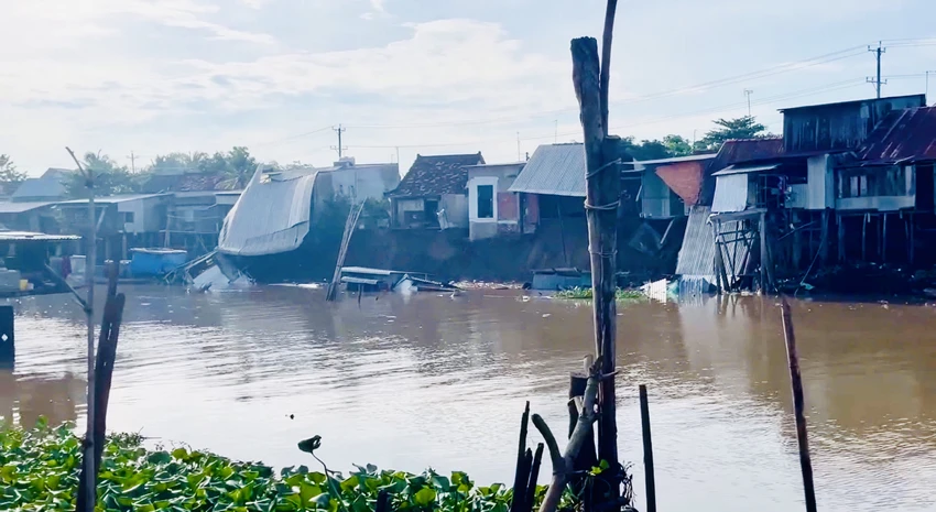sạt lở bờ sông ông chưởng an giang