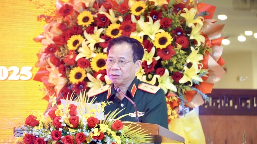 vks-quan-su-trung-uong.jpg