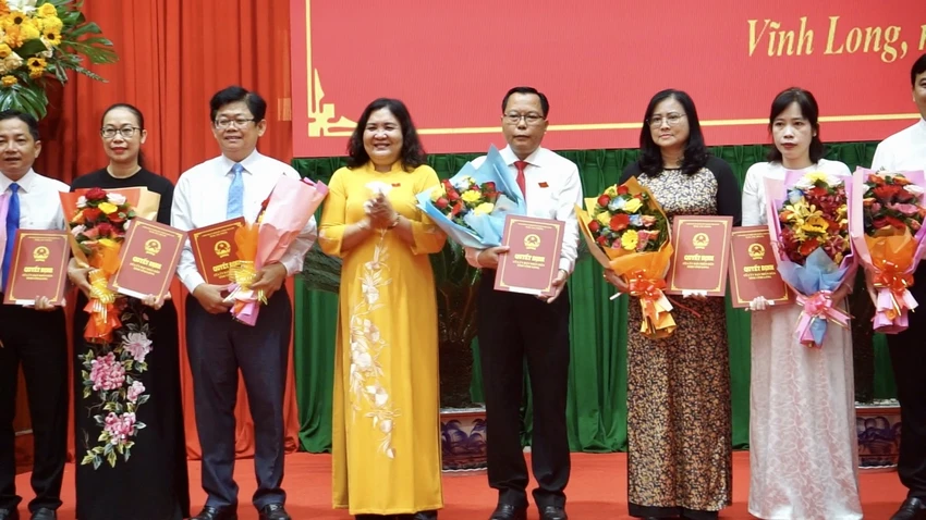 giam-doc-so-tinh-vinh-long-3.jpg