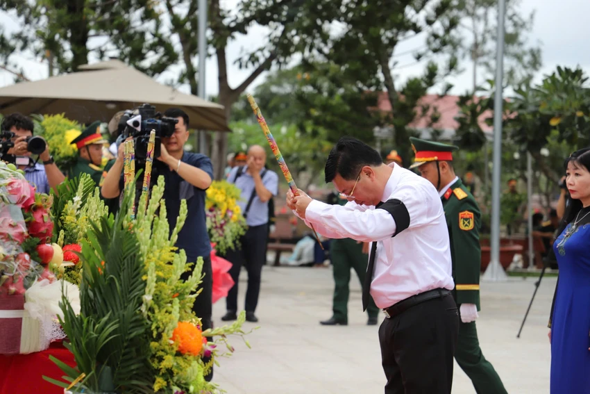 thu-tuong-pham-minh-chinh-liet-si-3.jpg