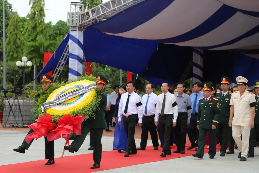 thu-tuong-pham-minh-chinh-liet-si-4.jpg