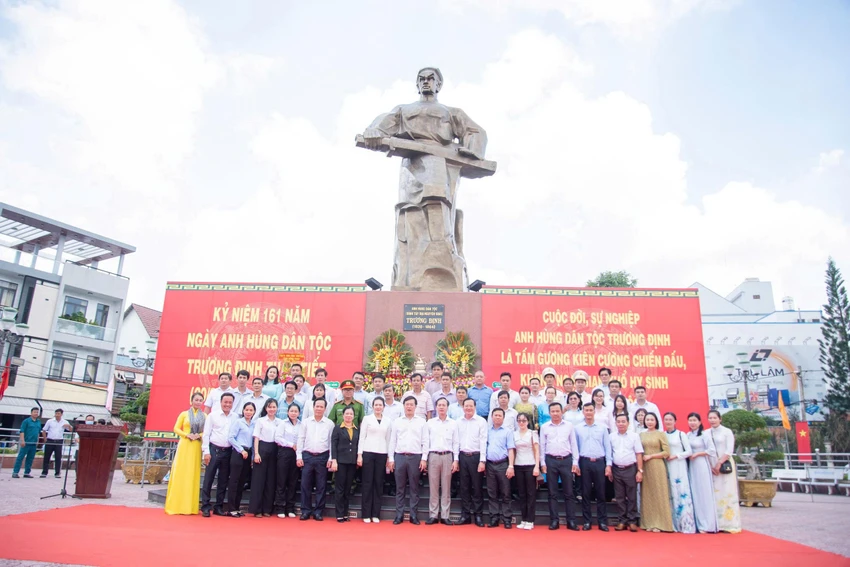 binh-tay-dai-nguyen-soai-truong-dinh.jpg