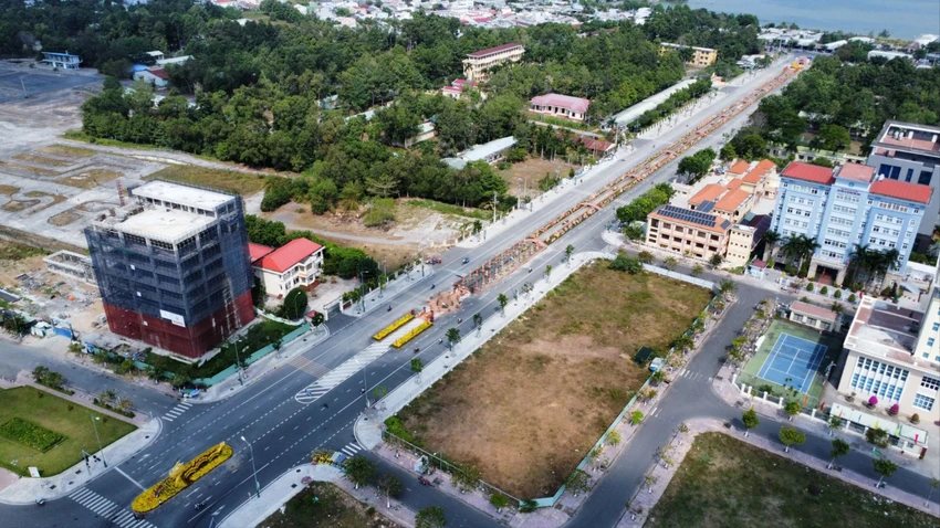 bat-dong-san-vinh-long.jpg