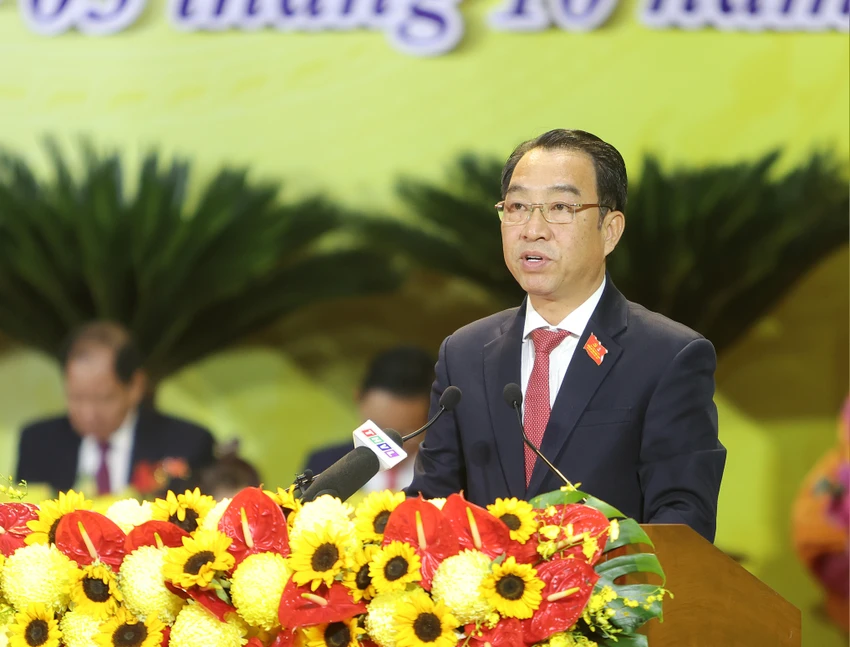 chu-tich-vinh-long-lu-quang-ngoi.jpg