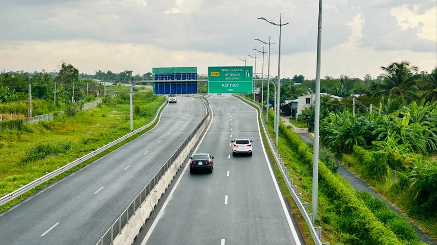 mức giá dịch vụ sử dụng đường bộ cao tốc Trung Lương – Mỹ Thuận giai đoạn 1, dao động từ 2.091 đến 6.382 đồng/km.