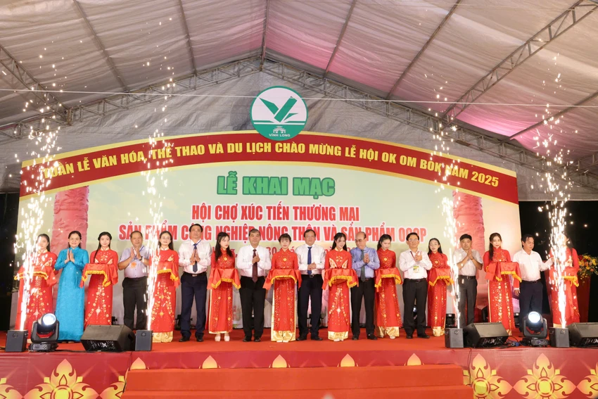 le-hoi-ok-om-bok-vinh-long-2.jpg