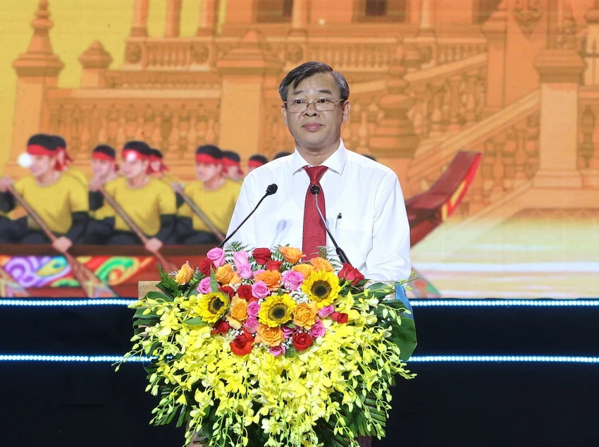Lễ hội Oóc Om Bóc – Đua ghe Ngo,cần thơ