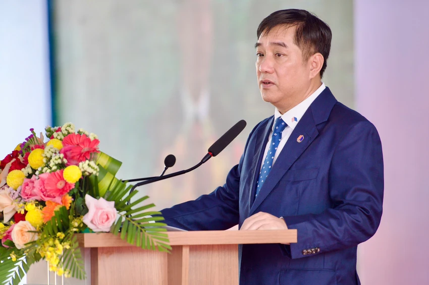 cao-toc-tphcm-trung-luong-my-thuan-hoang.jpg