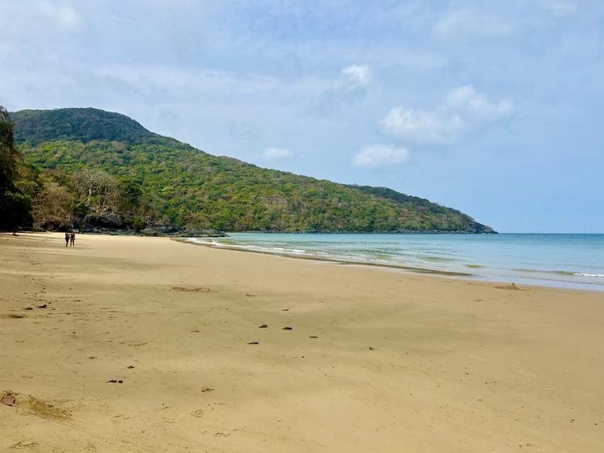 côn đảo,xanh hoá,nghĩa trang liệt sĩ hàng dương,võ thị sáu,cảng trần đề