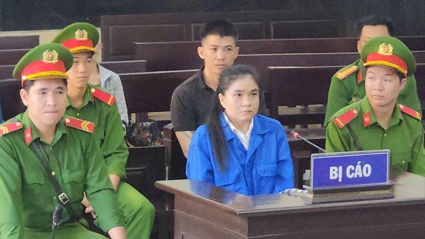 dau-doc-nguoi-yeu-bang-xyanua.jpg