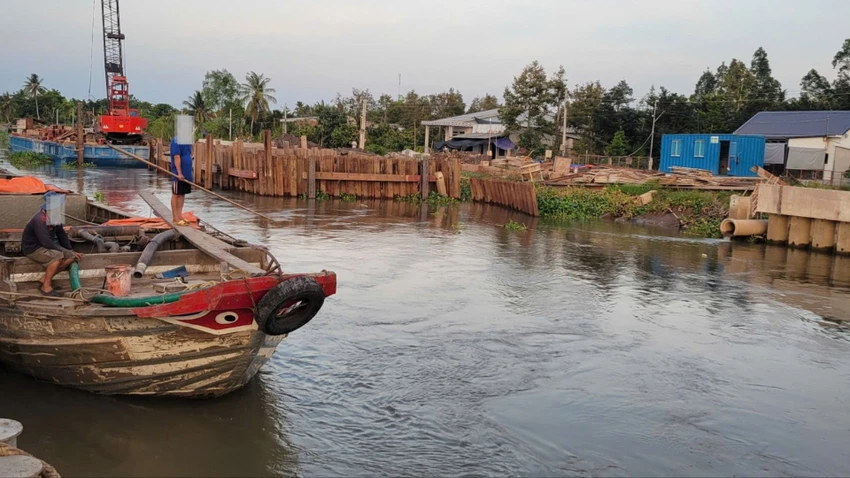 đồng tháp,vỏ lãi,va chạm,tai nạn giao thông thuỷ
