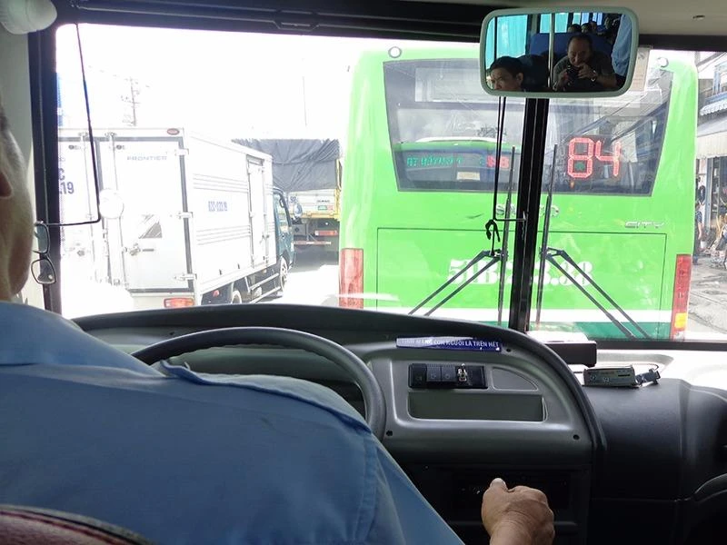 Xe bus tuyến 84 