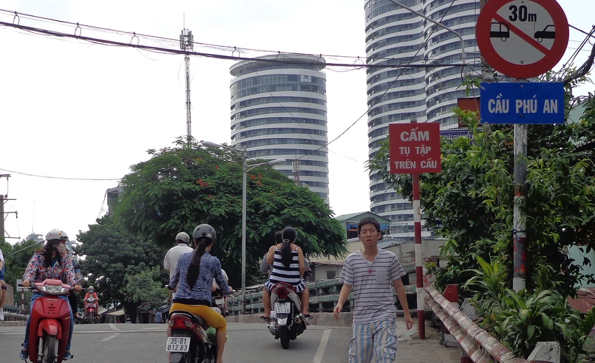 Thêm nhà đầu tư muốn 'cứu' đường vào Tân Sơn Nhất ảnh 2 Thêm nhà đầu tư muốn 'cứu' đường vào Tân Sơn Nhất ảnh 2