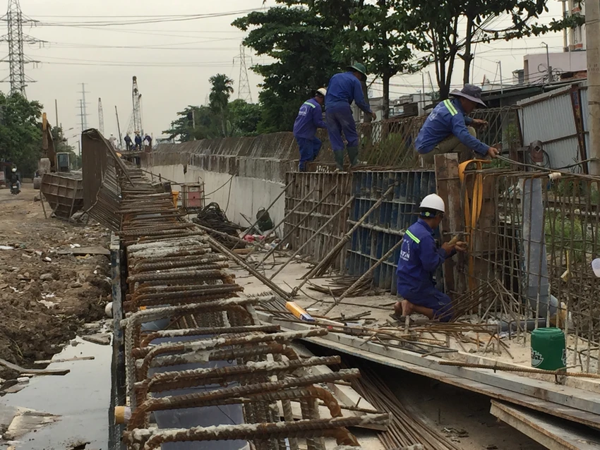 30-4 hoàn thành xây dựng cầu đường sắt Bình Lợi mới ảnh 4 30-4 hoàn thành xây dựng cầu đường sắt Bình Lợi mới ảnh 4