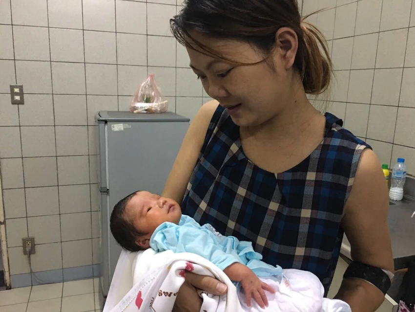Kỳ tích mẹ suy thận giai đoạn cuối vẫn sinh con an toàn ảnh 1