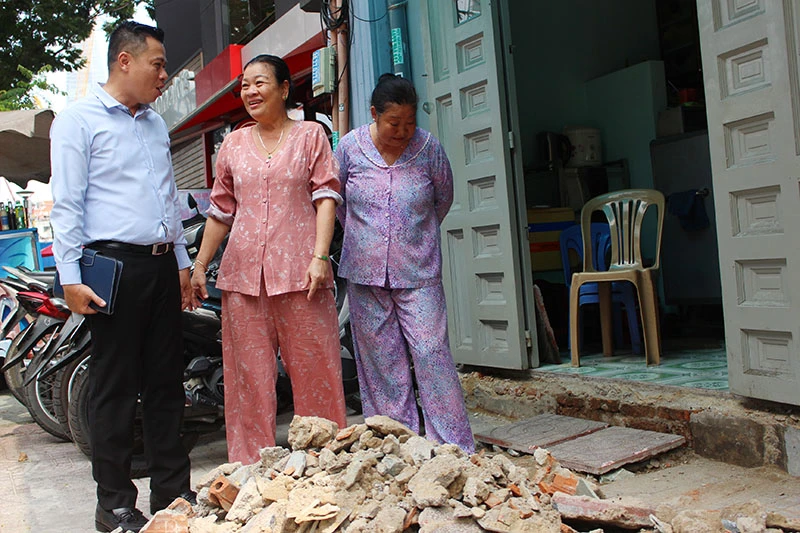 Phường Phạm Ngũ Lão dỡ bậc thềm trụ sở bảo vệ dân phố ảnh 3