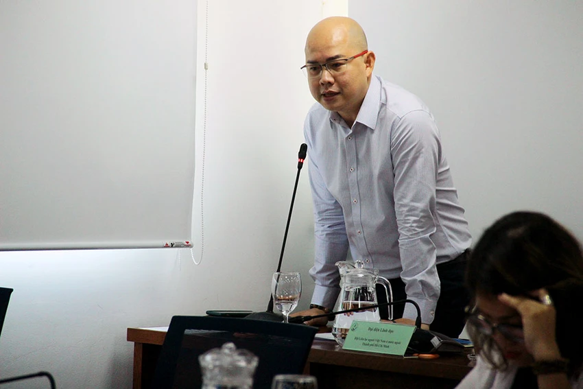 Trăn trở tìm lại quốc tịch Việt Nam cho kiều bào ở nước ngoài ảnh 3 kieu-bao-tphcm