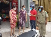 TP.HCM kiểm tra, phạt người không đeo khẩu trang nơi công cộng