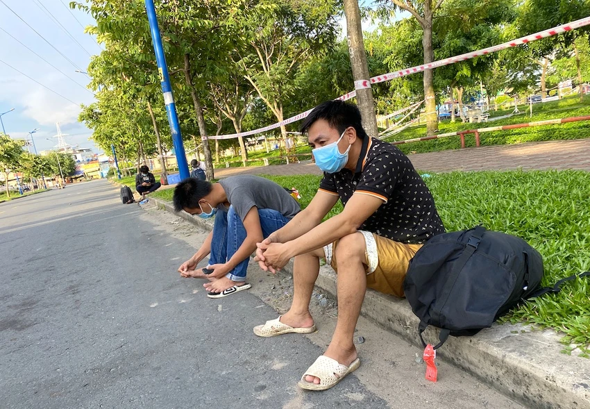 hai-anh-em-phu-ho