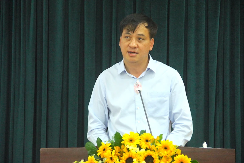 Chủ tịch HĐND TP.HCM 'đặt hàng' thanh niên hiến kế các chủ trương lớn ảnh 5 tiep-xuc-cu-tri-thanh-nien-tphcm
