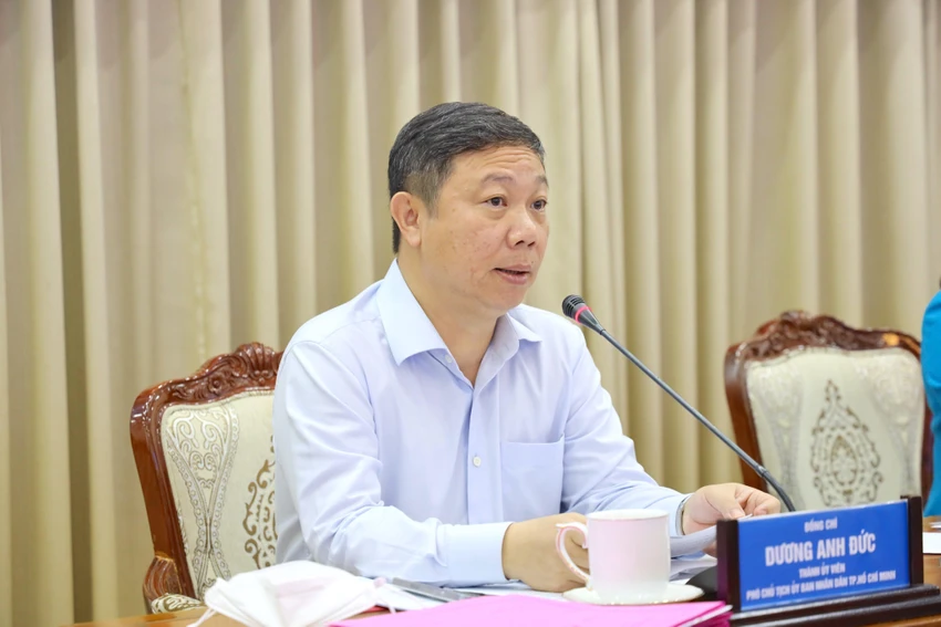 Phó Chủ tịch UBND TP Dương Anh Đức phát biểu tại buổi họp. Ảnh: Trung tâm báo chí Phó Chủ tịch UBND TP Dương Anh Đức phát biểu tại buổi họp. Ảnh: Trung tâm báo chí