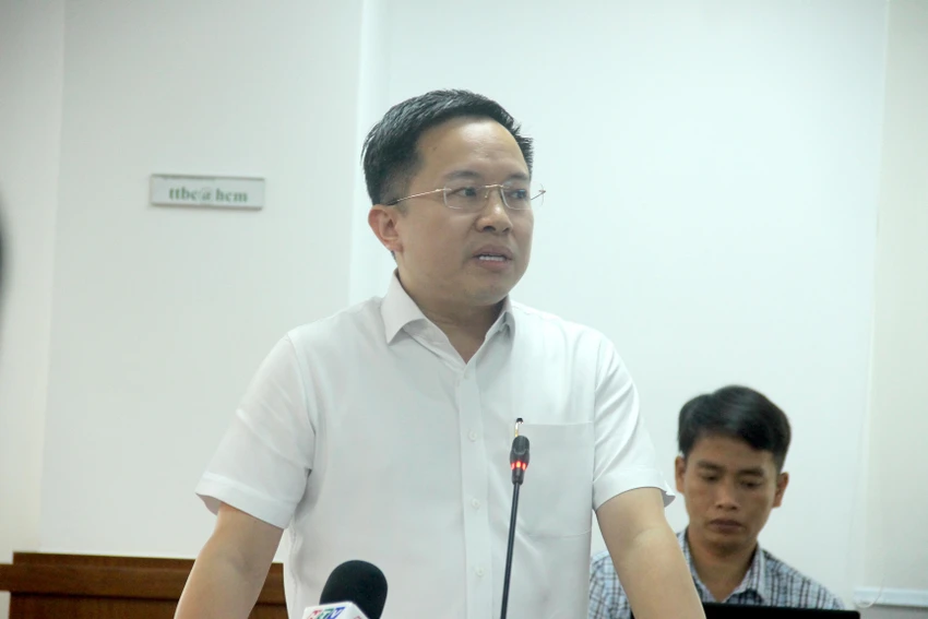 Ông Từ Lương, Phó Giám đốc Sở TT&TT TP.HCM. Ảnh: LÊ THOA Ông Từ Lương, Phó Giám đốc Sở TT&TT TP.HCM. Ảnh: LÊ THOA