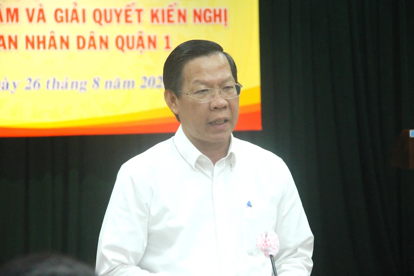 Chủ tịch UBND TP.HCM Phan Văn Mãi phát biểu định hướng tại buổi làm việc. Ảnh: LÊ THOA Chủ tịch UBND TP.HCM Phan Văn Mãi phát biểu định hướng tại buổi làm việc. Ảnh: LÊ THOA