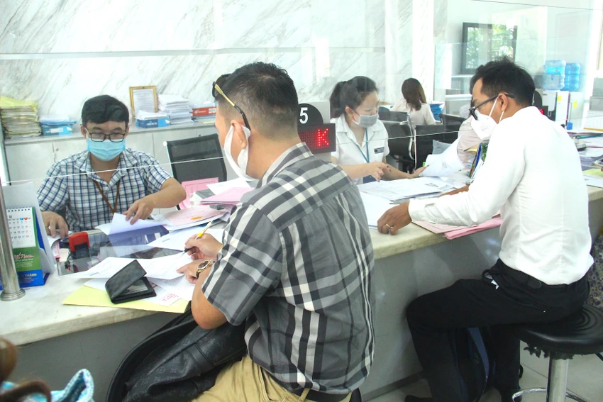 TP.HCM đã chuyển đổi vị trí công tác của 2.300 cán bộ để phòng ngừa tham nhũng. Ảnh: LÊ THOA TP.HCM đã chuyển đổi vị trí công tác của 2.300 cán bộ để phòng ngừa tham nhũng. Ảnh: LÊ THOA