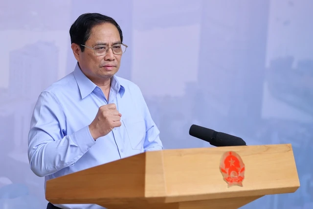 Thủ tướng Chính phủ Phạm Minh Chính bày tỏ quyết tâm thực hiện thành công Nghị quyết 98. Ảnh: VGP/NHẬT BẮC