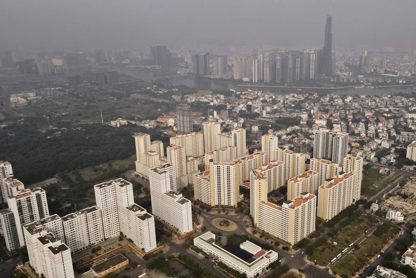 Khu tái định cư Bình Khánh (nằm phía Bắc khu đô thị Thủ Thiêm) có diện tích 38,4 ha, thuộc chương trình 12.500 căn hộ phục vụ tái định cư Khu đô thị mới Thủ Thiêm được xây dựng từ năm 2013 và hoàn thành năm 2015. Ảnh: BẢO PHƯƠNG Khu tái định cư Bình Khánh (nằm phía Bắc khu đô thị Thủ Thiêm) có diện tích 38,4 ha, thuộc chương trình 12.500 căn hộ phục vụ tái định cư Khu đô thị mới Thủ Thiêm được xây dựng từ năm 2013 và hoàn thành năm 2015. Ảnh: BẢO PHƯƠNG
