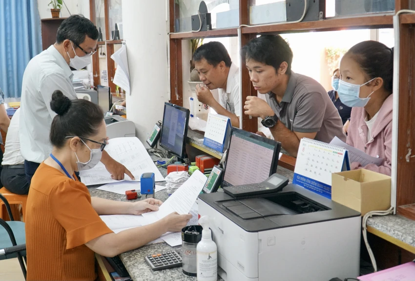 TP.HCM điều tra xã hội học đối với giám đốc sở và chủ tịch quận, huyện-dieu-tra-xa-hoi-hoc-nang-cao-cchc