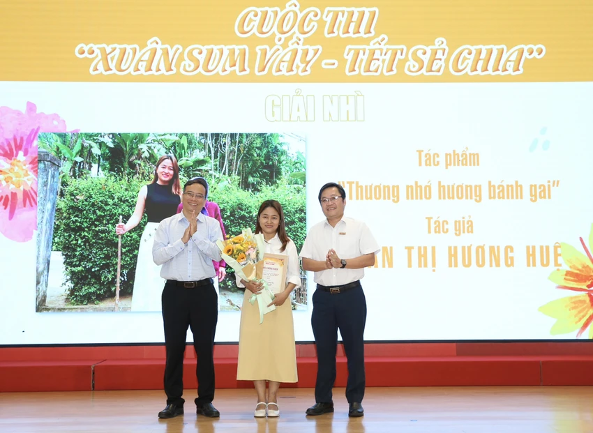 9 tác phẩm đoạt giải “Xuân sum vầy - Tết sẻ chia” của báo Người Lao Động-bao-nguoi-lao-dong