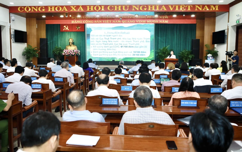 Chủ tịch Phan Văn Mãi: Cải cách hành chính để người dân hài lòng, chứ không vì thứ hạng-chu-tich-phan-van-mai