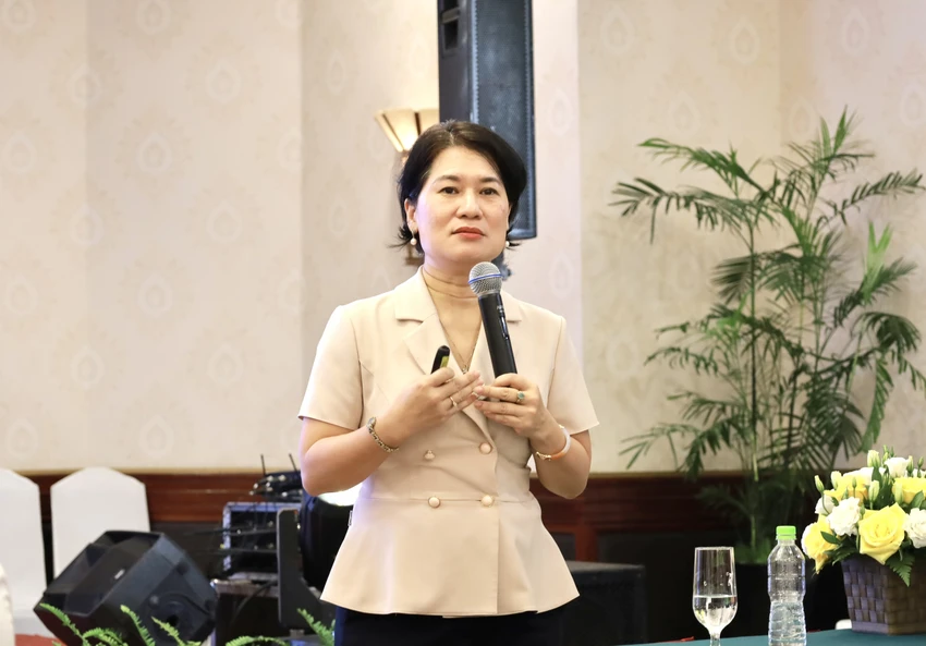 Người làm báo phải từ bỏ 'hào quang' để 'quăng mình' vào thế giới AI -truyen-hinh-trong-the-gioi-ai