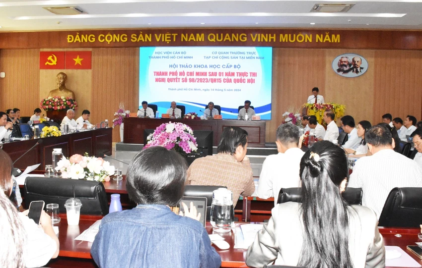 hoi-thao-nghi-quyet-98-3.jpg