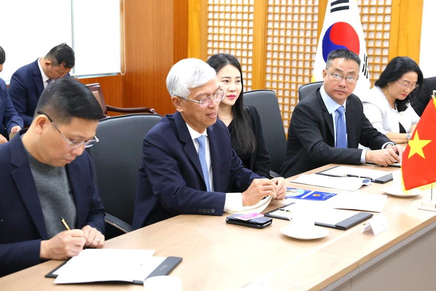 doan-cong-tac-tp.hcm-2.jpg