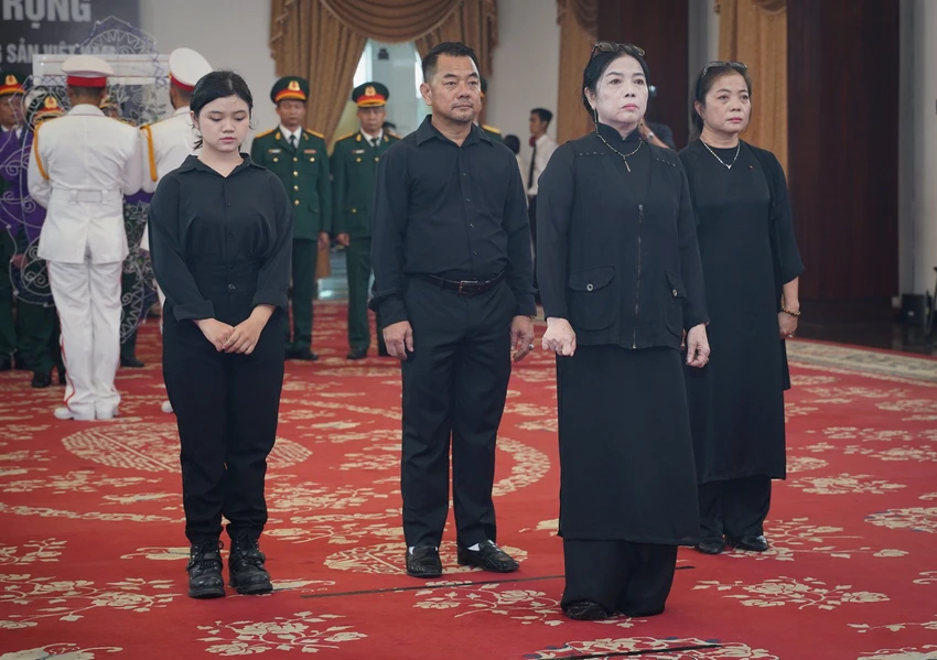tong-bi-thu-nguyen-phu-trong-39.jpg