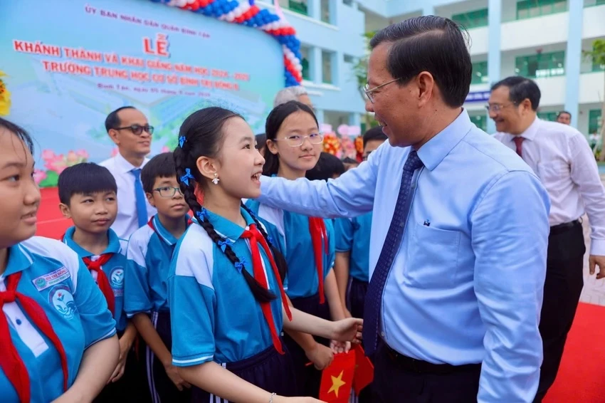 TP.HCM muốn miễn học phí cho gần 500.000 học sinh cấp 2-mien-hoc-phi.jpeg